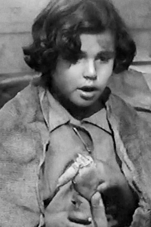 Ketty Gyni as Martha