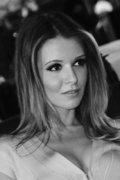 Sabrina Machado as Monique