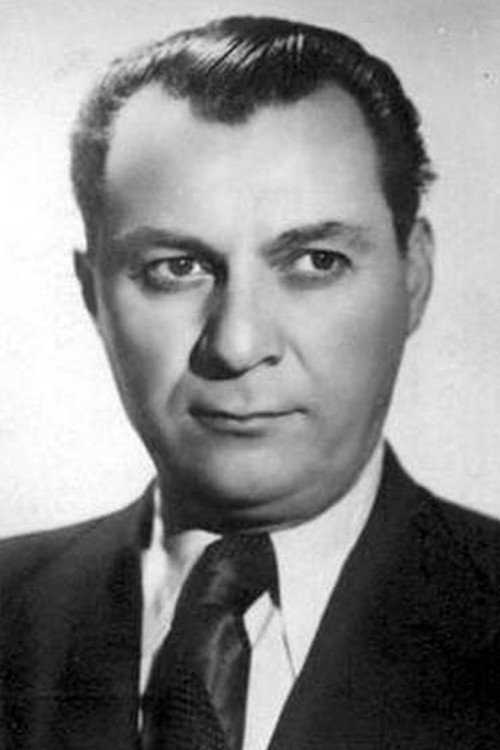 Mikhail Gelovani as Josef Stalin