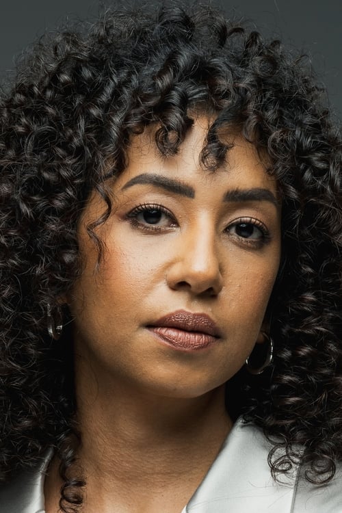 Summer Shesha as Sara