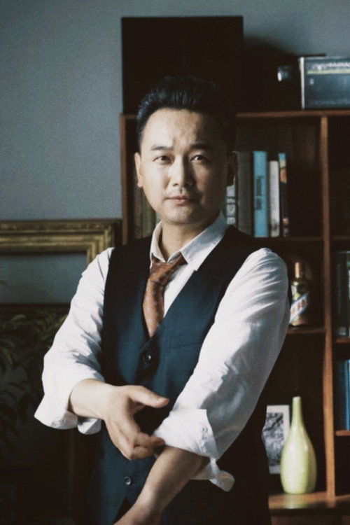 Wang Dingyu as Xie Erbi