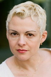 Claudia Schmidt as Lehrerin