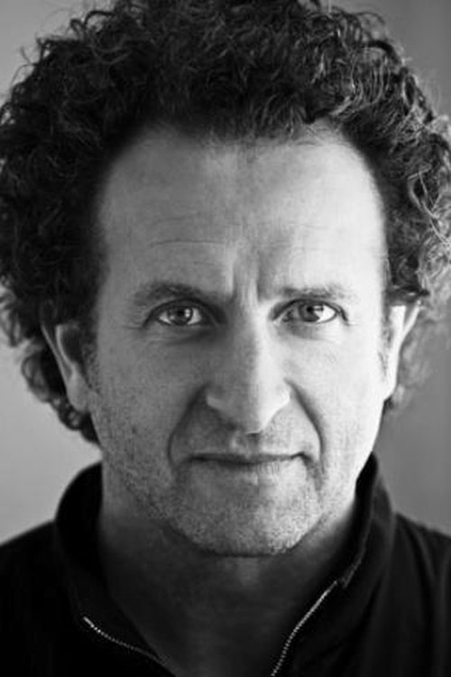 Daniel Brière as Maurice