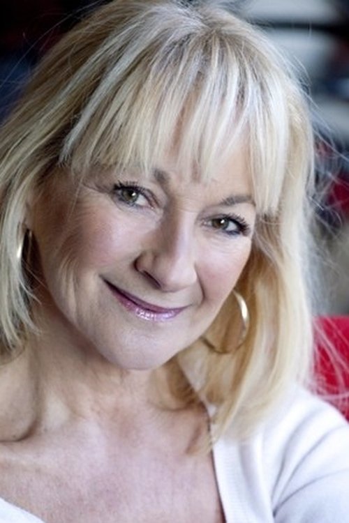 Laurence Jyl as Muriel