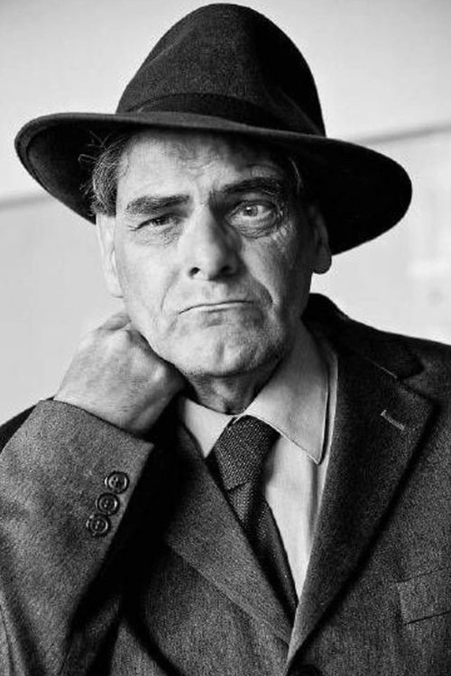 Jean Abeillé as Le gardien d'usine