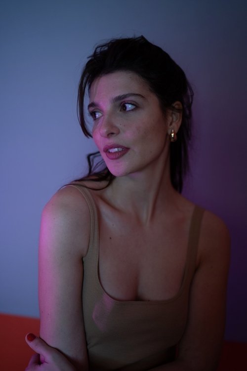 Beatrice Modica as Giulia