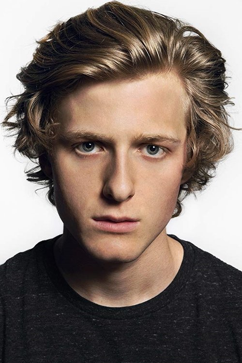 Pedro Correa as Clu Dunsten