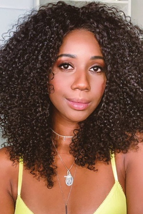 Camilla de Lucas as Patrícia 'Patty' Alencar Rochetty