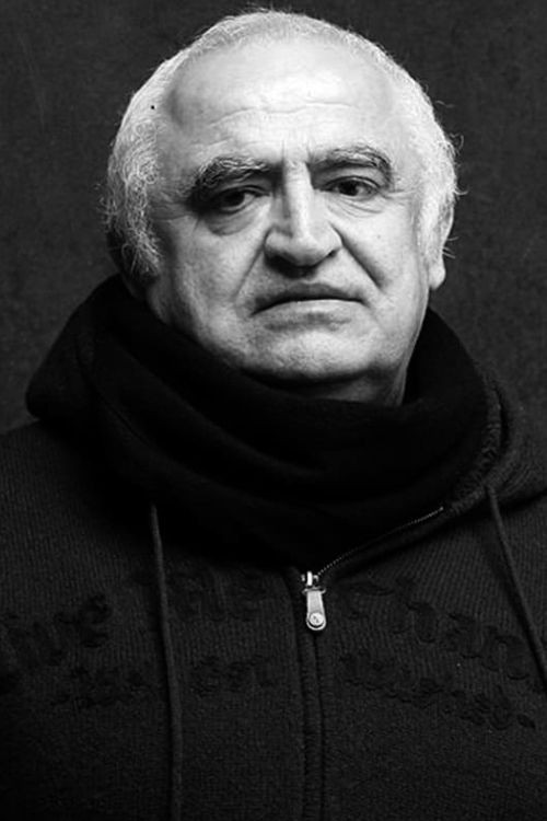 Temur Babluani as Sadik