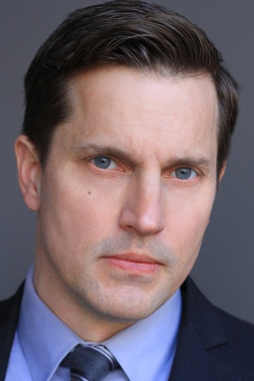 Jason Vail as Paul Donner