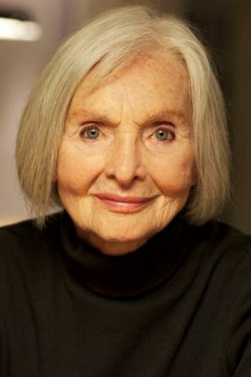 Katharina Matz as Line