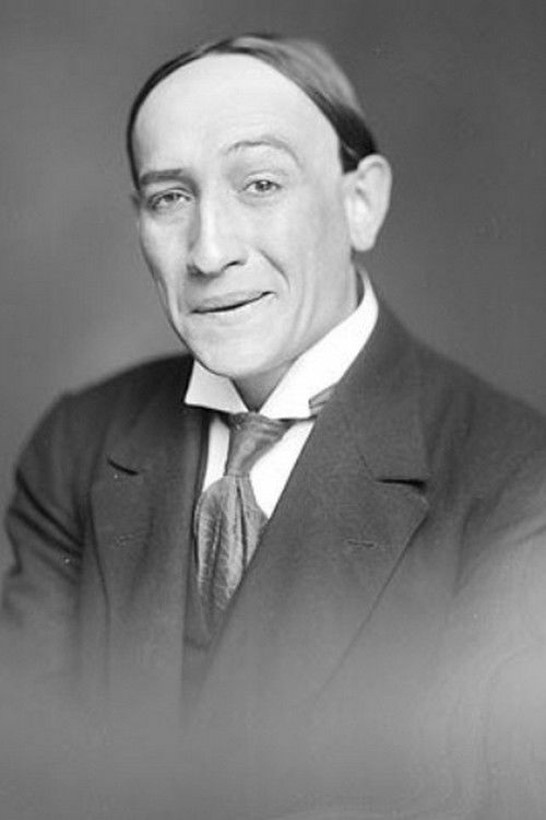 Emil Artur Longen as Benda