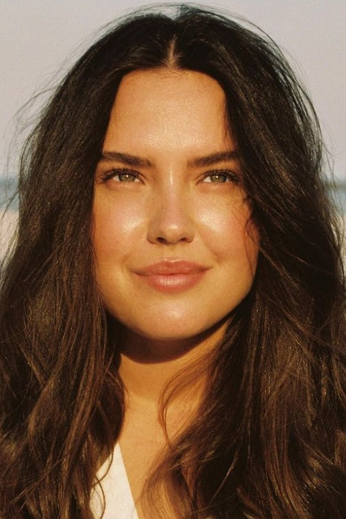 Alexandra Deynega as Maria