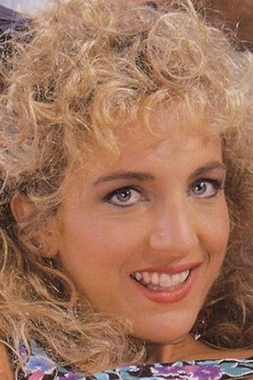 Holly Ryder as Karen Hodges