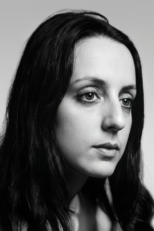 Anamaria Barreto as Dona Zenaide