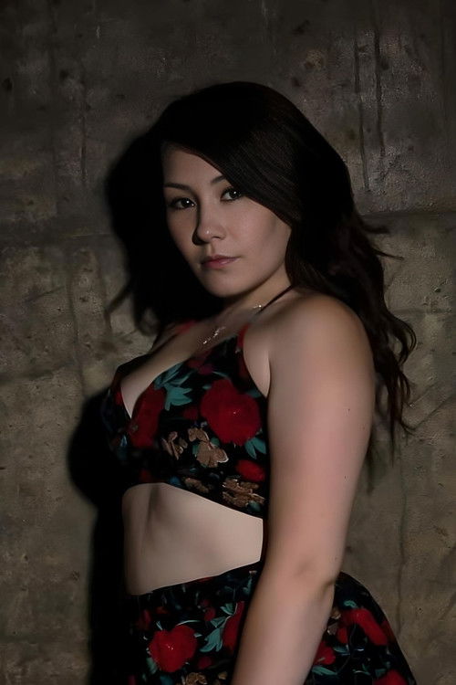 Meggi Davis as Maggie