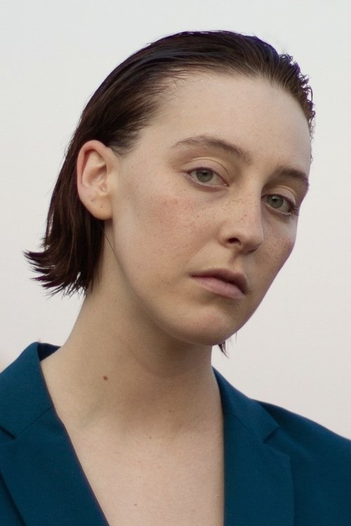 Syd Skidmore as Bradbury