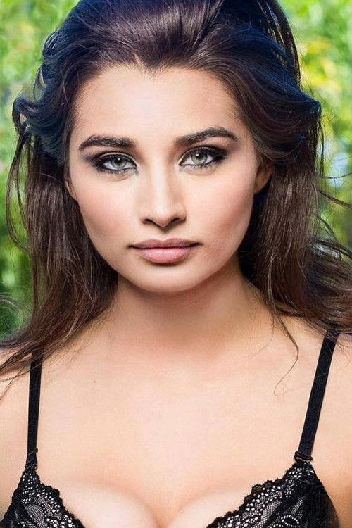 Claudia Funk as Casey