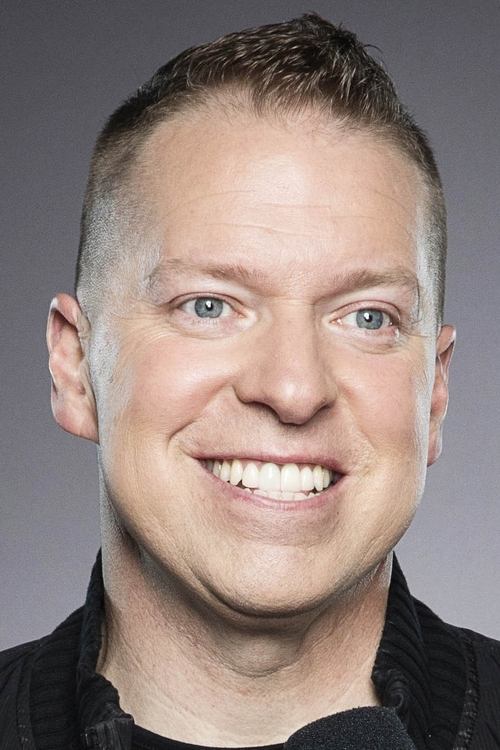 Gary Owen as Diggy