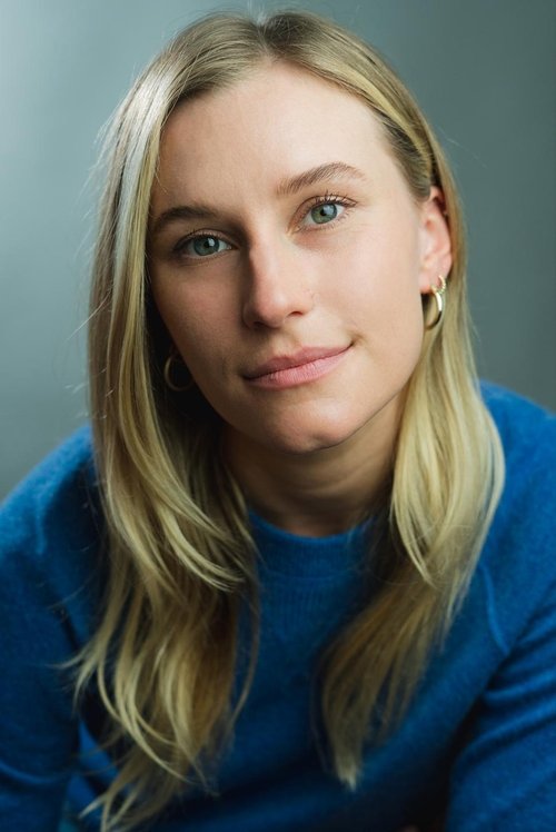 Nora Garrett as Billie