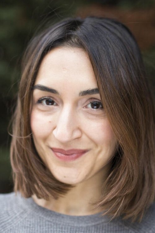 Özge Özel profile photo