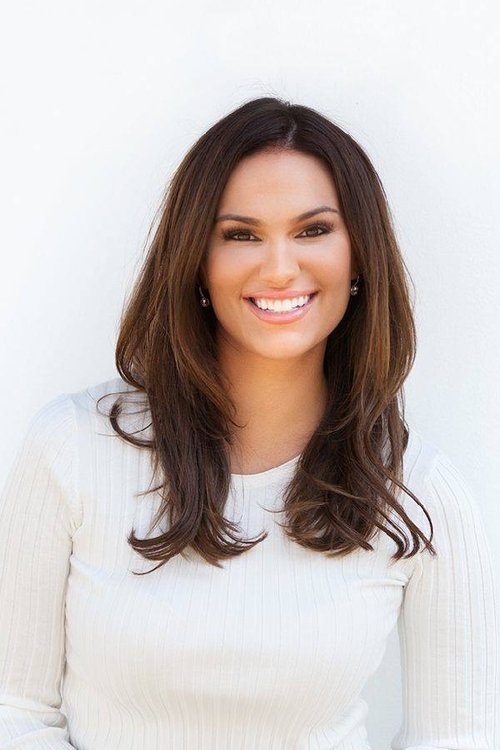 Nicole Weider as Becky