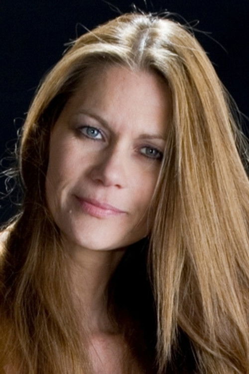 Katia Pietrobelli as Alice's Mother