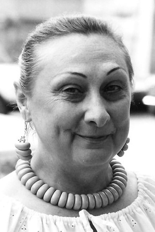 Vlasta Mecnarowská as 