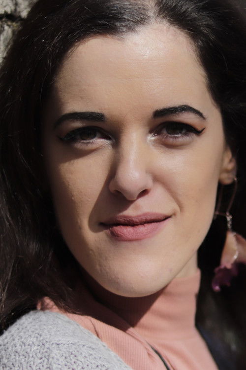 Giada De Francesco Abate as Anastasia Feder