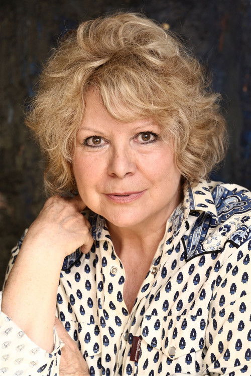 Rosine Cadoret as Muriel