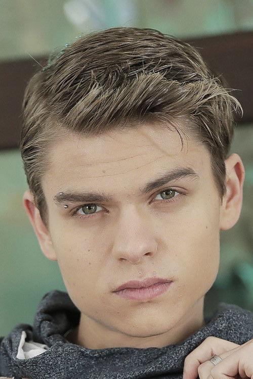 Titus Snow as (archive footage)