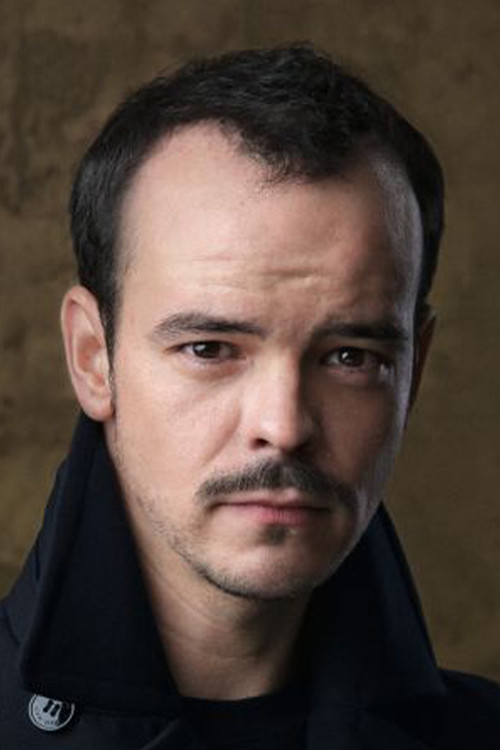 Attila Csapó as Lajos Markusovszky