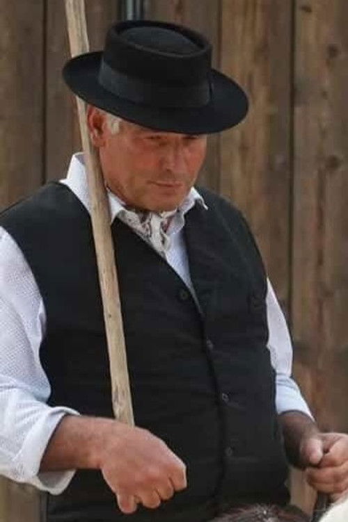 Renaud Vinuesa as Renaud