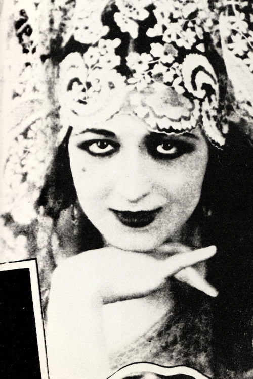 Paquita Santigoza as 