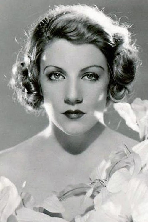 Ruth Selwyn as Mitzi