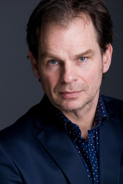 Hein van der Heijden as Salvatore (Toto) Esposito