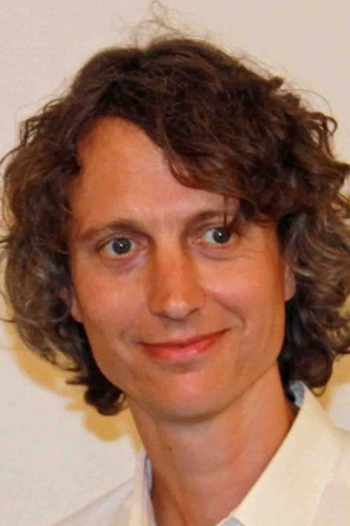 Eike Schweikhardt as Thomas „Thommi” Drombusch