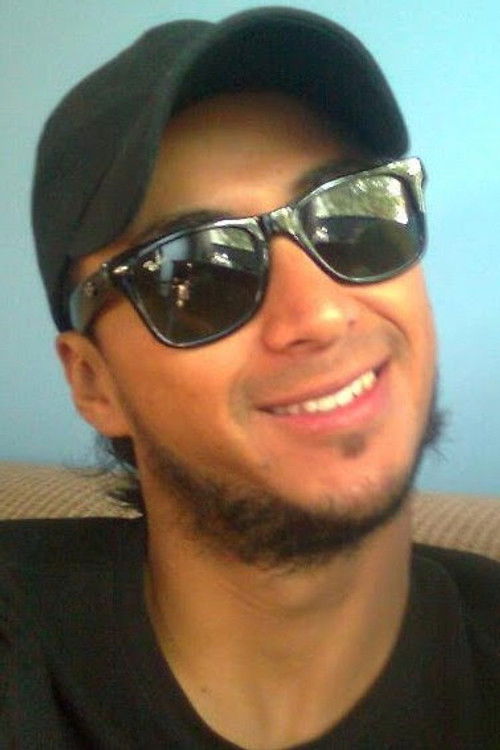 Diego Andrés Paredes as Juano