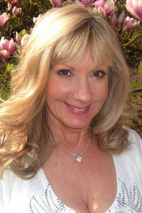 Susie Silvey as Shirley - Gemini - Susie's Flatmate