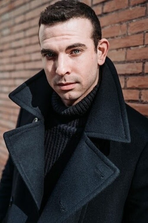 Federico Antonucci as Davide