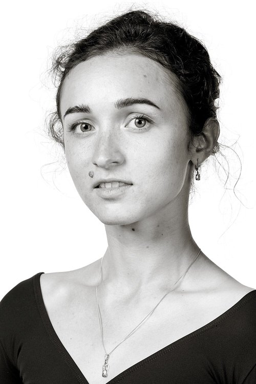 Inna Bilash as Königin, Verlobte des Prinzen