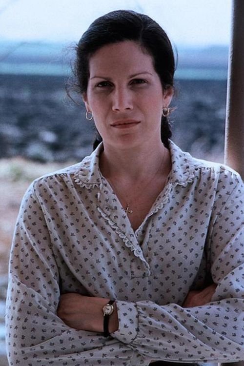 Karmin Murcelo as Maria Jahnke