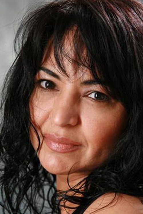 Leila D'Issernio as Lilia