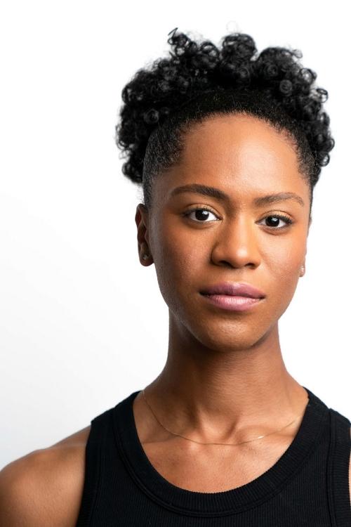 Sidney Edwards as Maggie