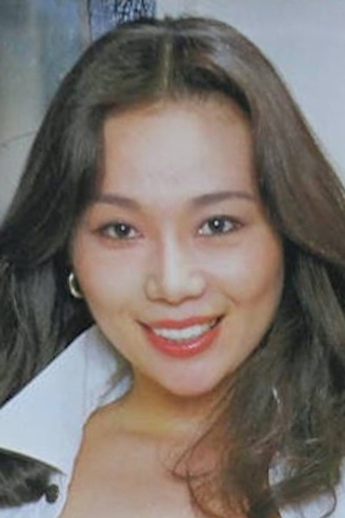 Junko Mabuki as Sayuri - Female Teacher