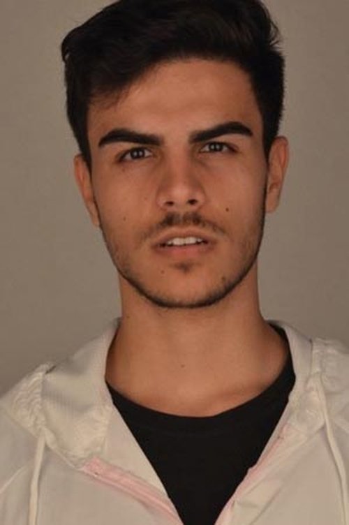 Luis Henrique Leite as Antenor (jovem)