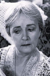 Margaret Seddon as Maud Holden