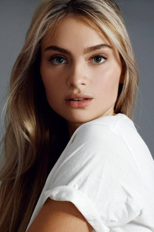 Aurélie Pons as Marjorie