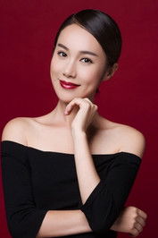 Wang Jingjing as Li Huanhuan