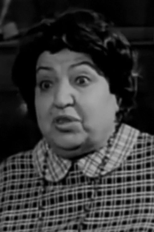 Rena Pashalidou as Souzy